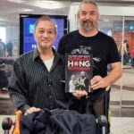 Si-Kung Maday Norbert wita Si-jo Leung Ting na lotnisku