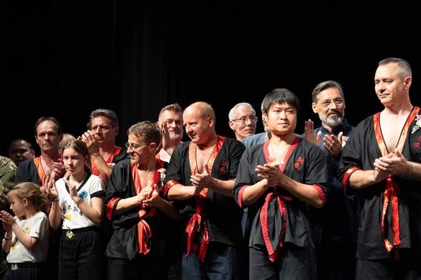 gratulacje przyznania nowych stopni mistrzowskich wing tsun kung fu